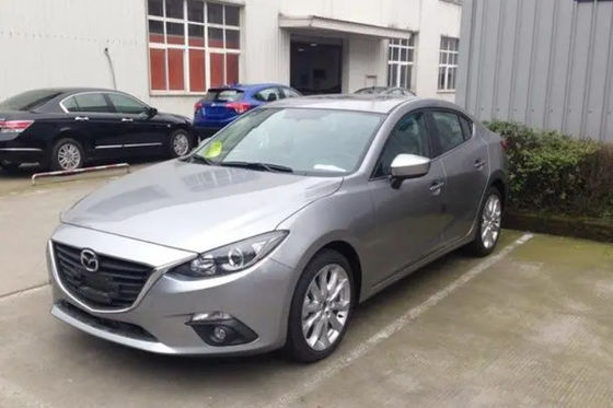 38P สีสีรถสีเงินสดใสที่มีผลที่ประกายแสง สําหรับการเคลือบรถยนต์ Mazda