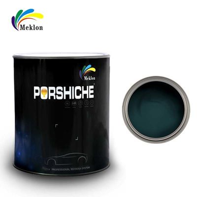 รถยนต์สีหน้าตาด้วยสีเขียวผ่าน Refinish รถสี