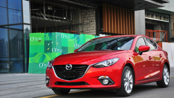 Mazda 41V Soul Red รถคุณภาพสูง สีเสร็จ