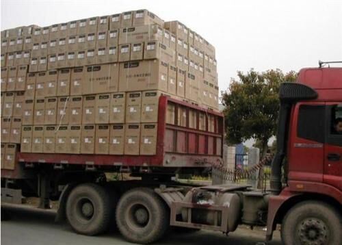 ผู้ผลิต OEM ของวานิชอะคริลิคคุณภาพสูงสำหรับสีรถยนต์